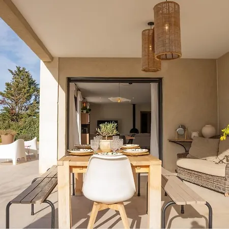 Mas Ysaïs In Provence